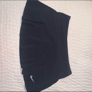 Black Pleated Nike Tennis Skirt